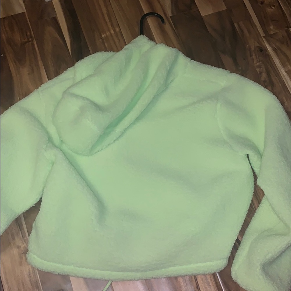 cropped fuzzy sweatshirt